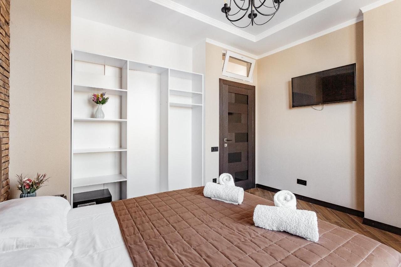 Apartments In Arcadia Vip Odesa Exterior photo