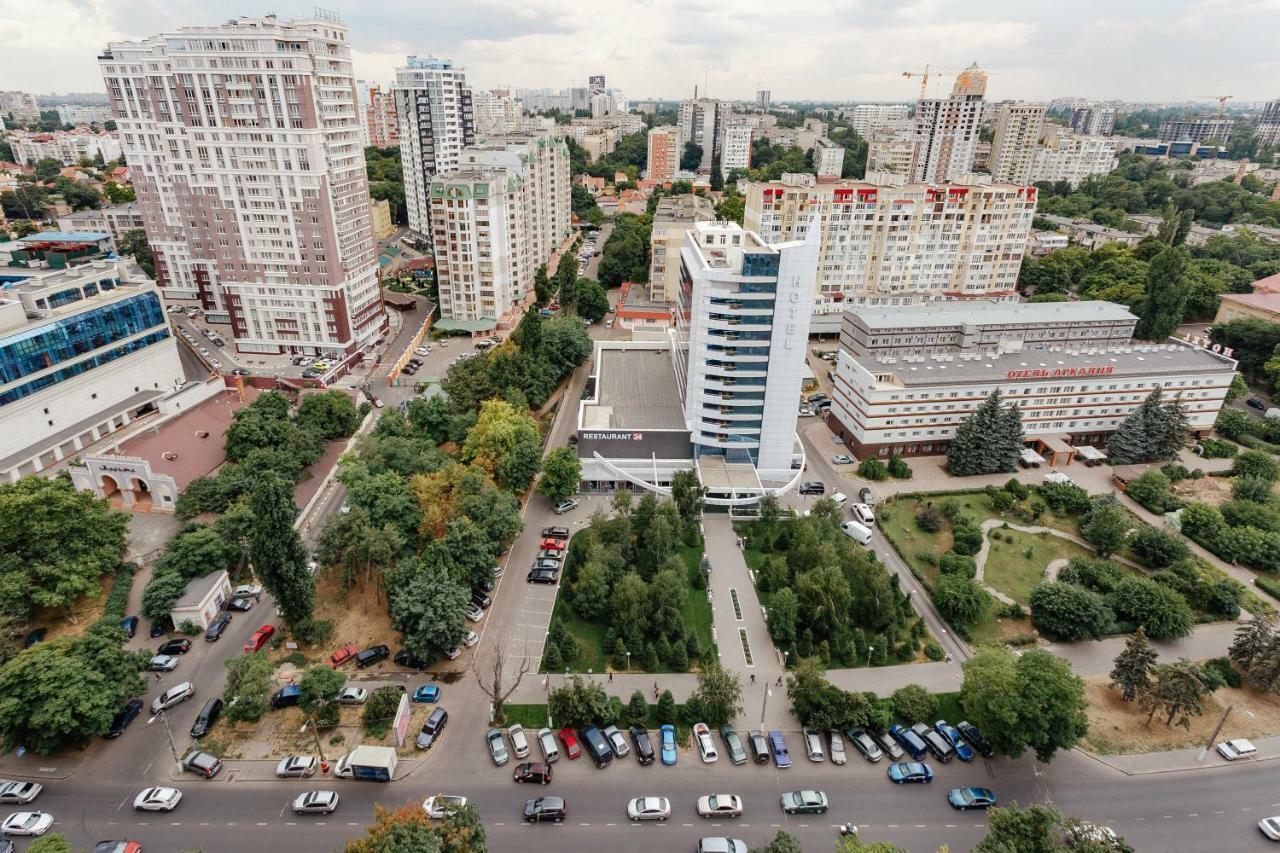 Apartments In Arcadia Vip Odesa Exterior photo