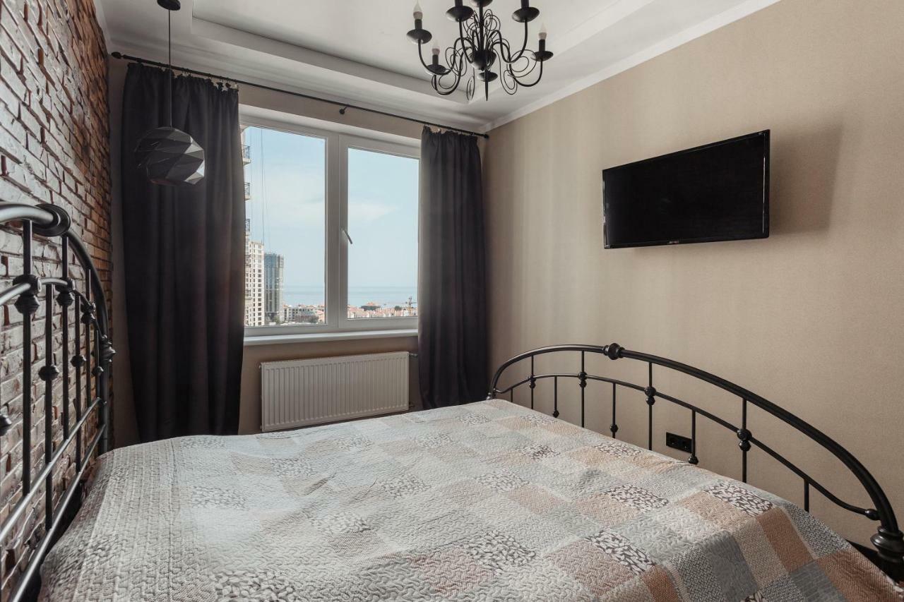 Apartments In Arcadia Vip Odesa Exterior photo